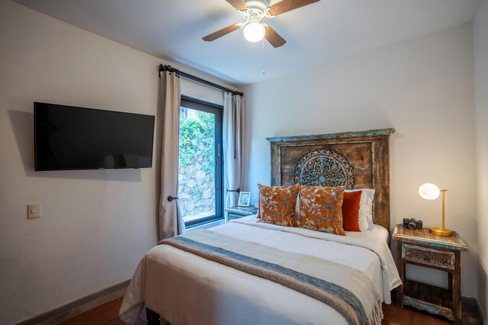 Angelic Centro 2Br, Pool & Jacuzzi, Gated Village Сан Мигел де Аленде Екстериор снимка
